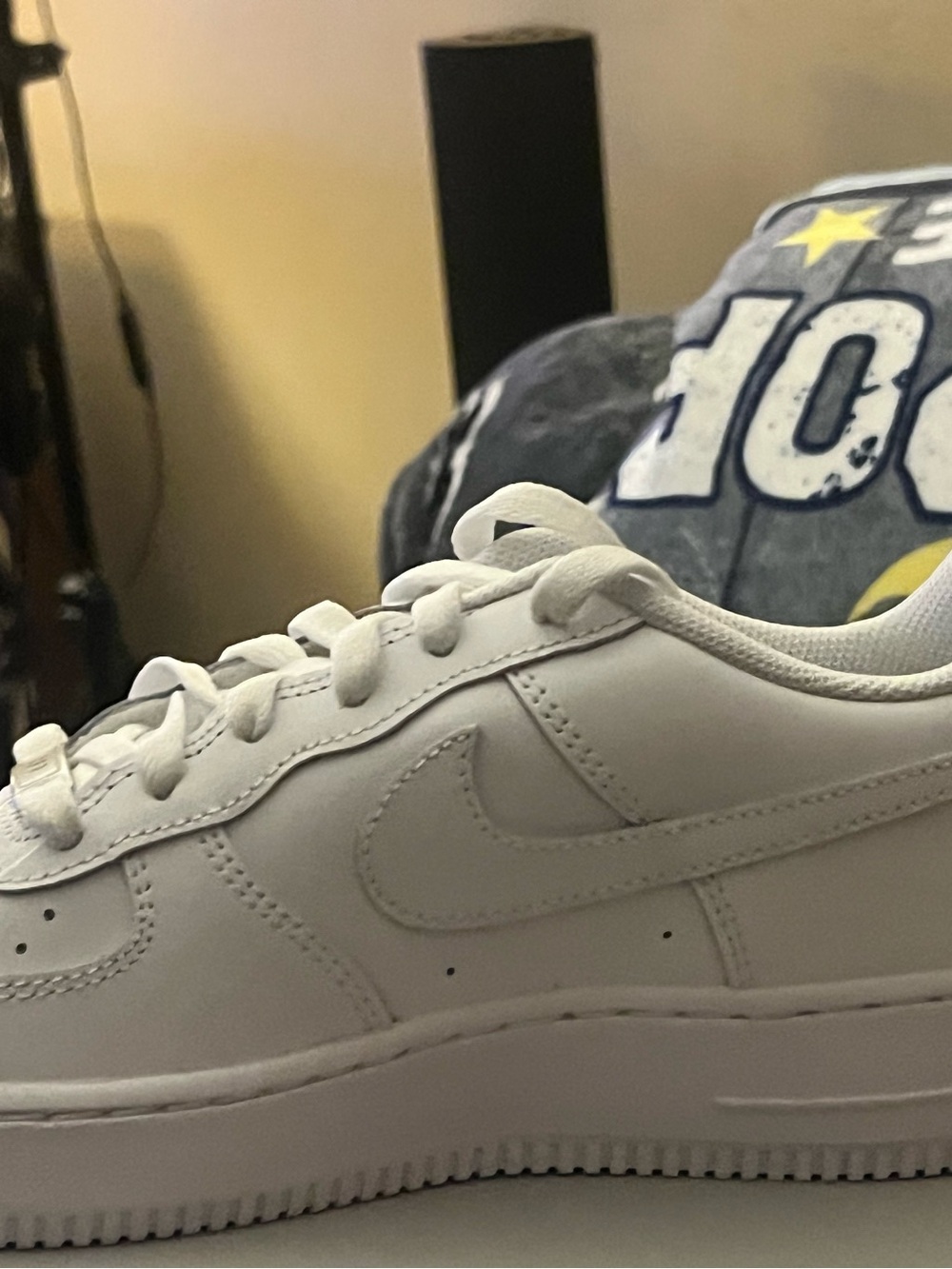 Nike Men’s White Low-Top Sneaker with Leather Upper